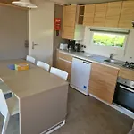 5 Etoiles Piscines Chauffees Club Enfants Mobilhome Premium 6pers 乌尔加特