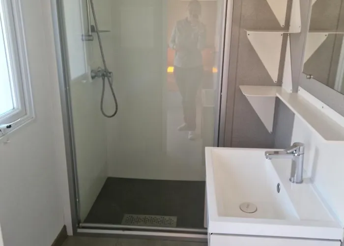 Kamp alanı 5 Etoiles Piscines Chauffees Club Enfants Mobilhome Premium 6pers *