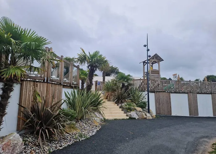 5 Etoiles Piscines Chauffees Club Enfants Mobilhome Premium 6pers *